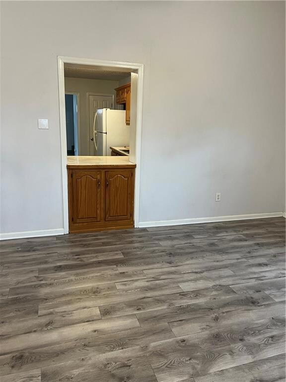 KITCHEN PASS-THRU TO DEN