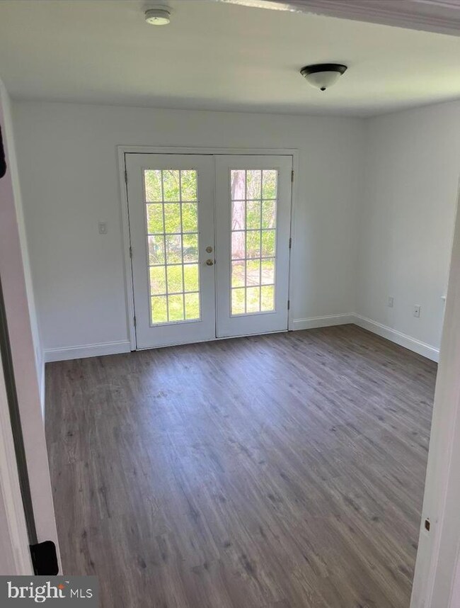 49 Chase Ave, Warminster, PA 18974 - photo 4