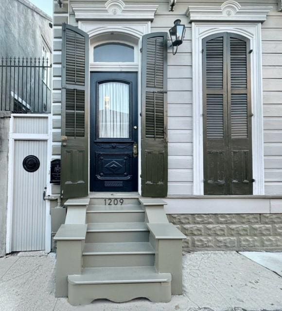 1209 Bourbon St, New Orleans, LA 70116 - photo 2