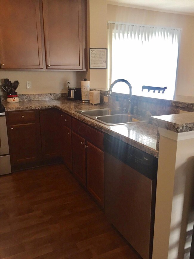 8064 Ravine Run Lane, Columbus, Ohio