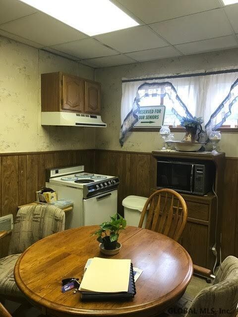 15 Elm St, Schenectady, NY 12304 - photo 3