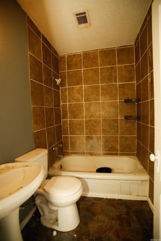 2004 W 24th Ave, Pine Bluff, AR 71603 - photo 7