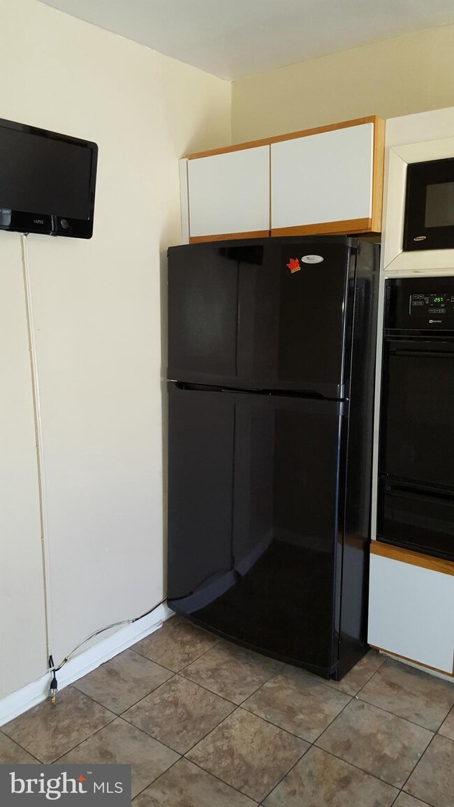 620 Queensgate Rd, Baltimore, MD 21229 - photo 6