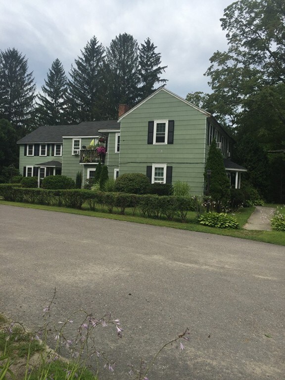 267 Mill St, Lancaster, MA 01523 - photo 2