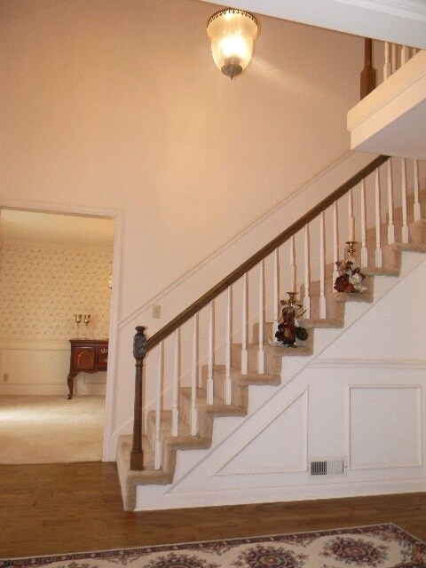 Hardwood floor Entryway