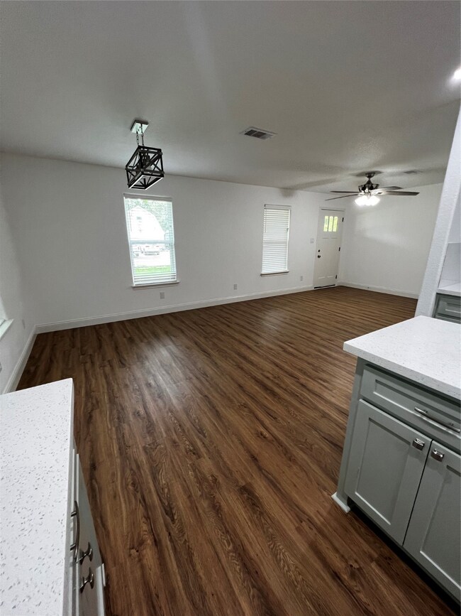 2912 County Road 510l, Brazoria, TX 77422 - photo 5