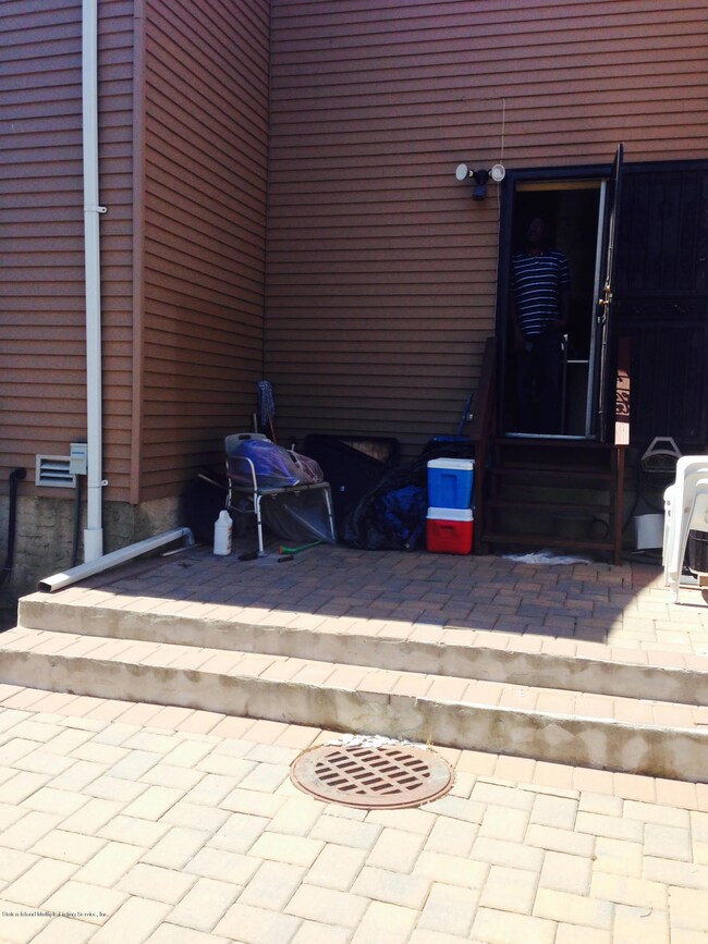 175 Skyline Dr, Staten Island, NY 10304 - photo 7