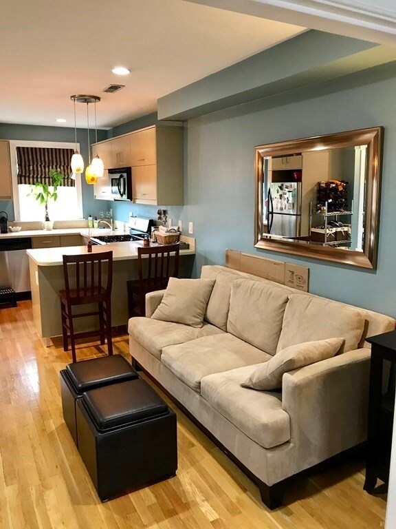 681 E 7th St unit 2, Boston, MA 02127 - photo 2