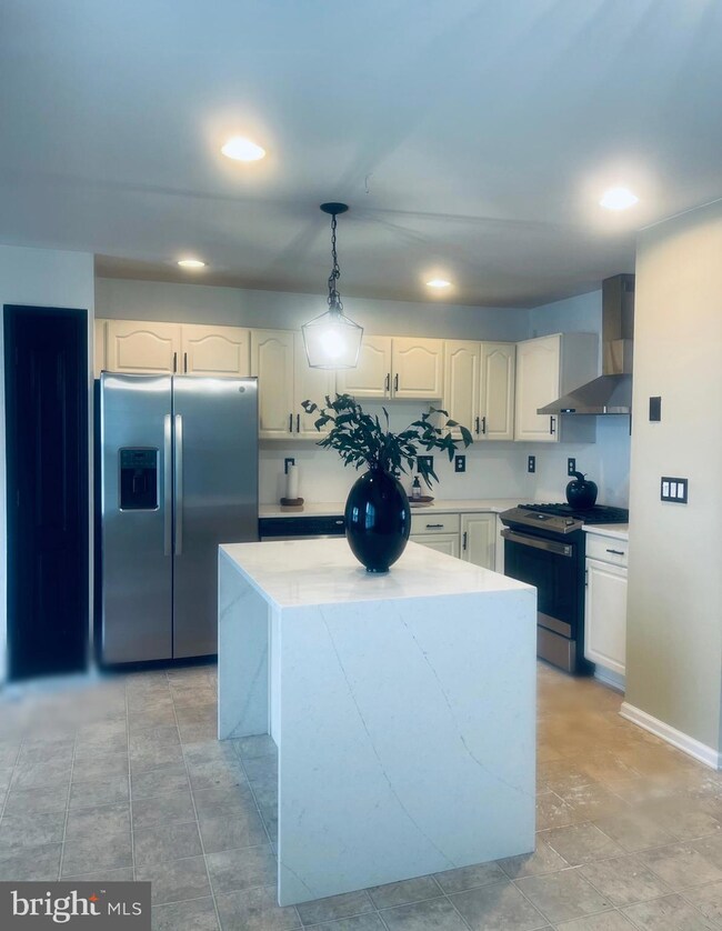 1031 Moore Rd unit 4, West Deptford, NJ 08086 - photo 4