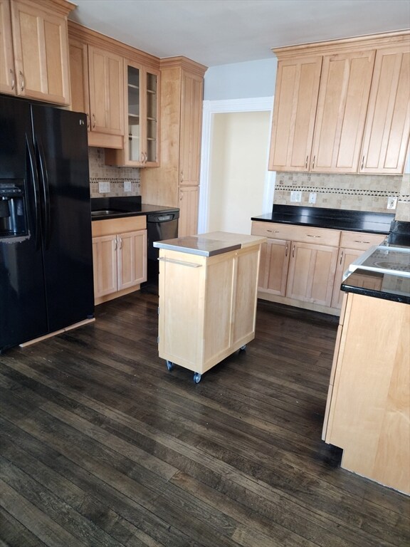 438 Main St unit 3, Stoneham, MA 02180 - photo 3