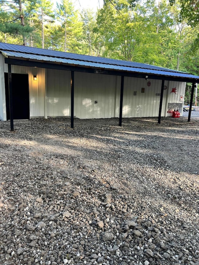 8268 S Ferris Ave, Newaygo, MI 49337 - photo 3