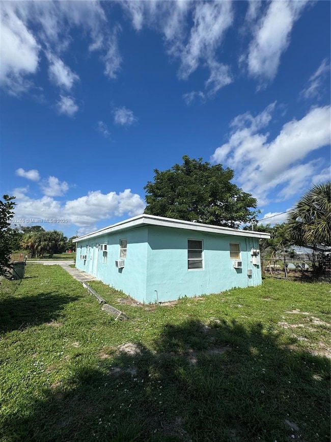 39 SW 6th Ave, Delray Beach, FL 33444 - photo 6