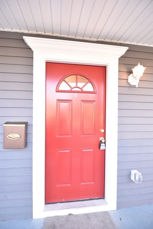 20 11th St unit 1, Turners Falls, MA 01376 - photo 2