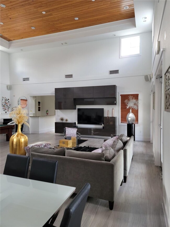 7404 NW 108th Path, Doral, FL 33178 - photo 3