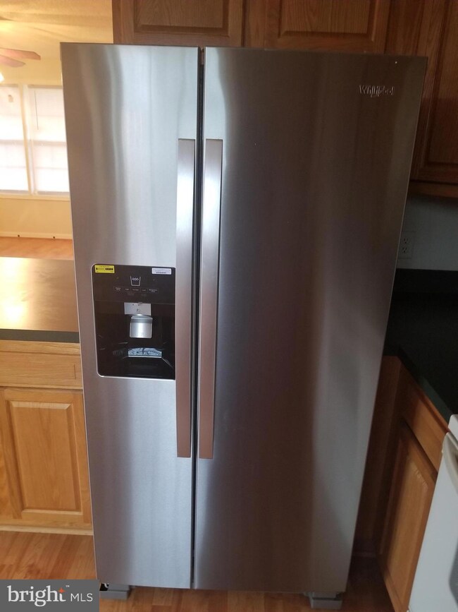 243 Broad Ave, Winchester, VA 22602 - photo 5