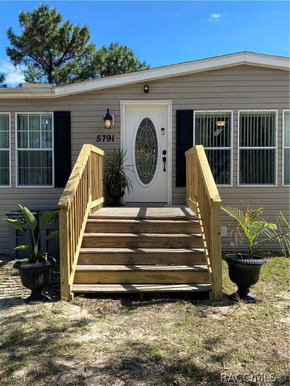 Brand New Front Porch w/Rails