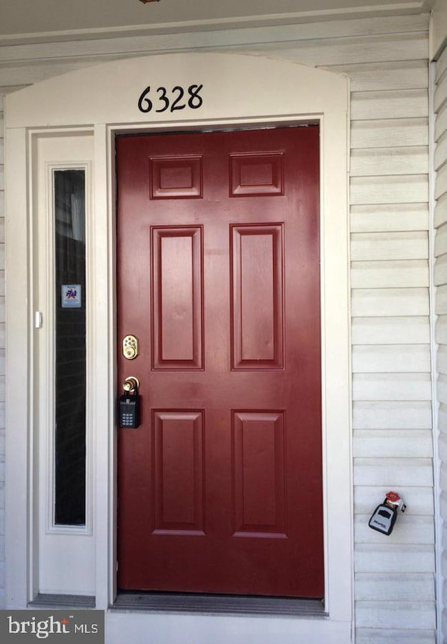 6328 Over See Ct, Springfield, VA 22152 - photo 2