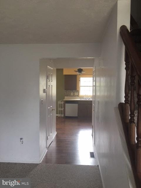 2602 Banbury Ln, Chambersburg, PA 17202 - photo 2