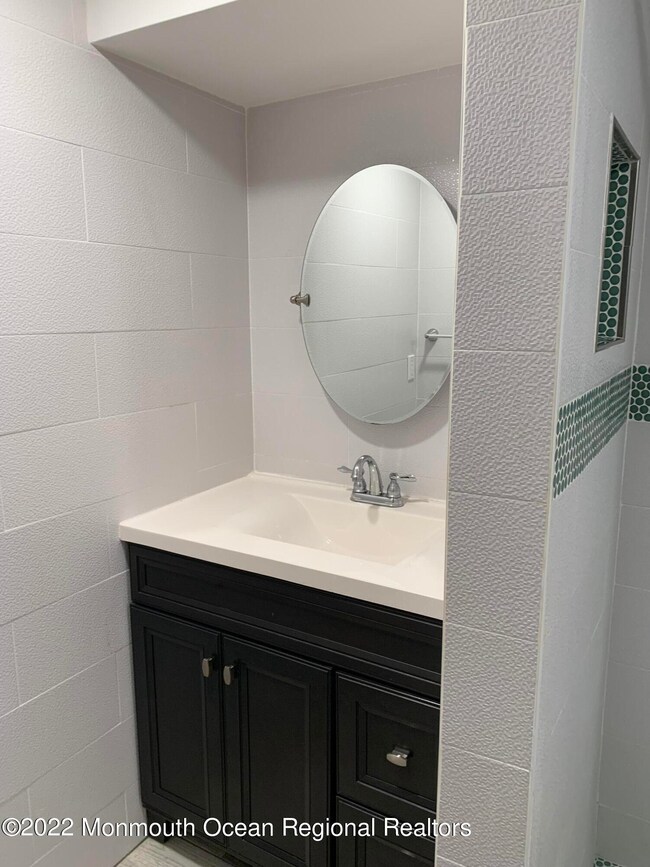 2200 Palisade Ave unit 1, Weehawken, NJ 07086 - photo 5