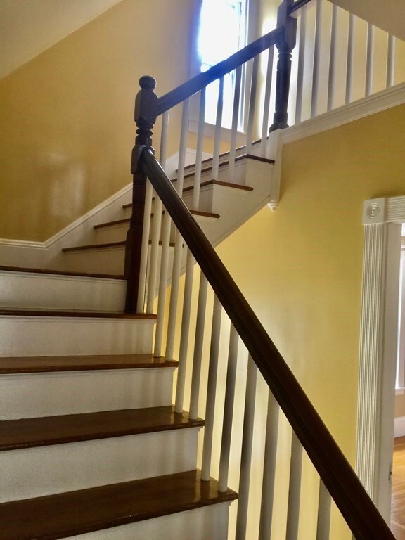 69 Lowell Ave, Newtonville, MA 02460 - photo 3