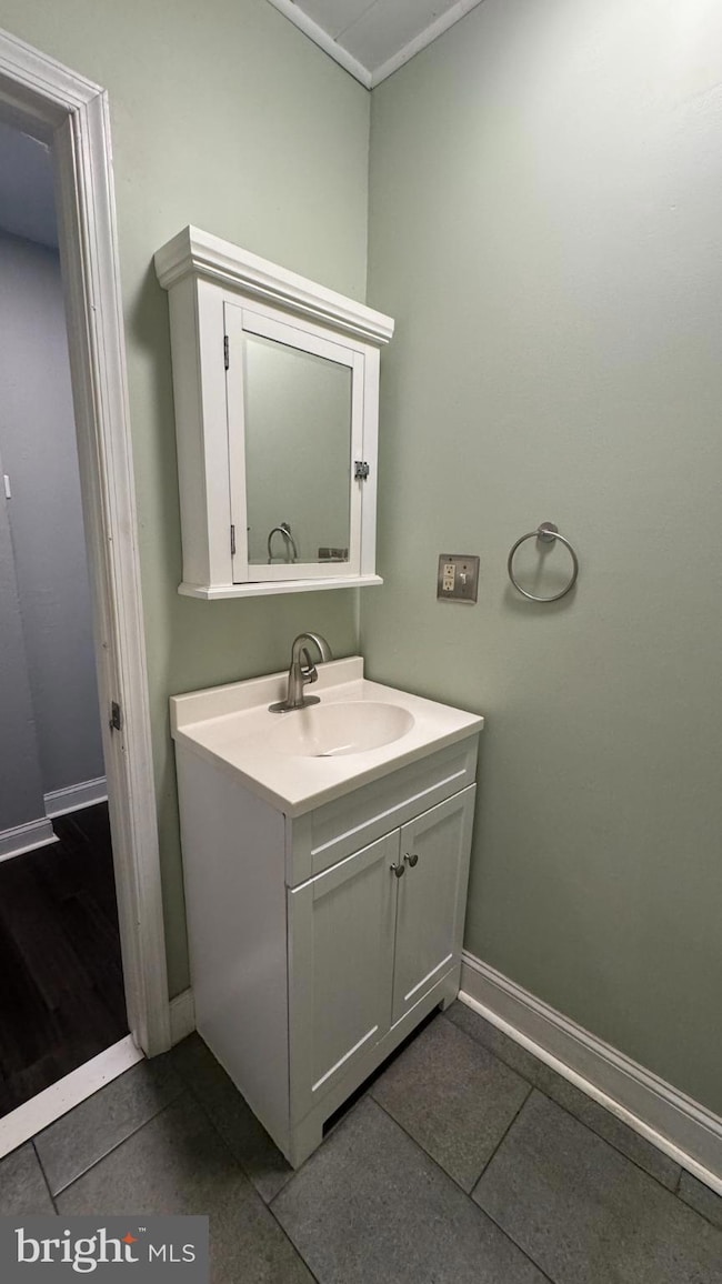 118 E Springer St, Philadelphia, PA 19119 - photo 7