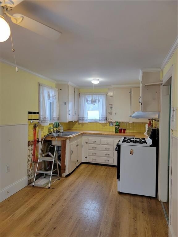 186 Custer St, Warwick, RI 02889 - photo 5