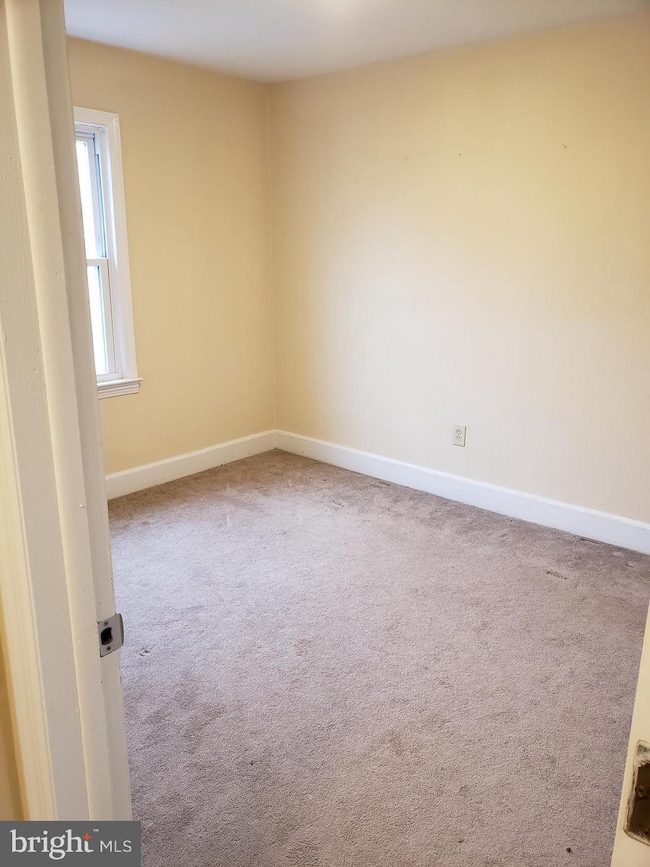 266 Main St unit B, Trenton, NJ 08620 - photo 6