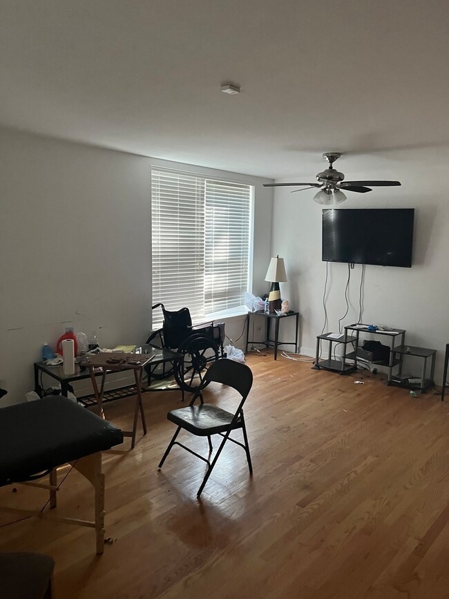 1313 W 109th St, Chicago, IL 60643 - photo 3