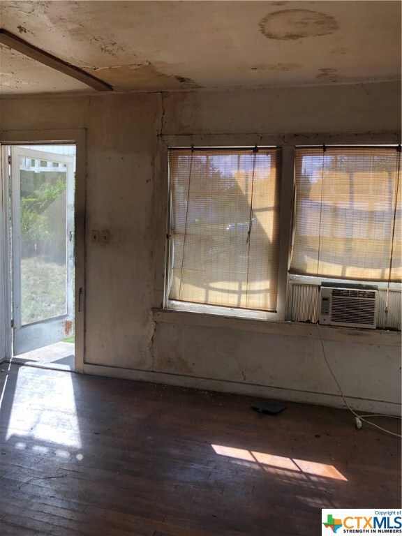 603 S 2nd St, Copperas Cove, TX 76522 - photo 5