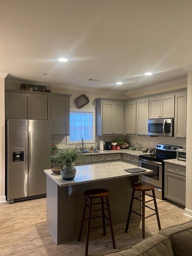 1004 Pebble Creek Dr, Oxford, MS 38655 - photo 2