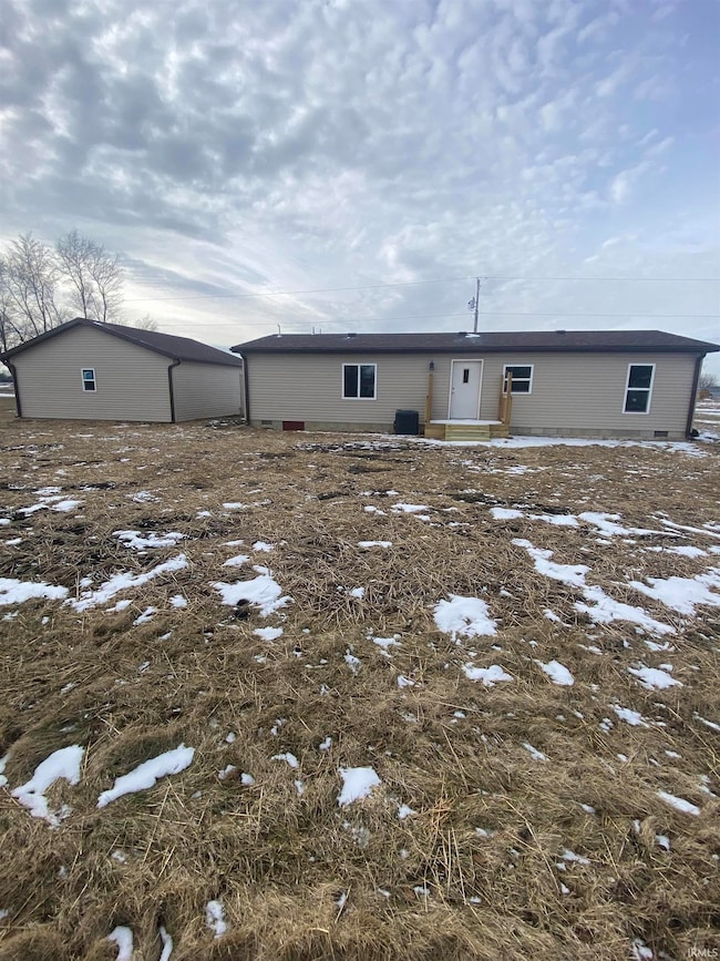 6912 N 700 W, Royal Center, IN 46978 - photo 2