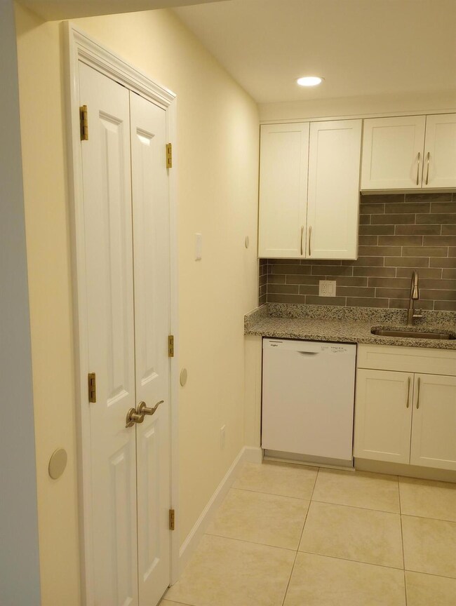 950 S Kanner Hwy unit A21, Stuart, FL 34994 - photo 5