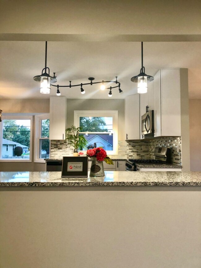 3725 Jewett Ave, Highland, IN 46322 - photo 6