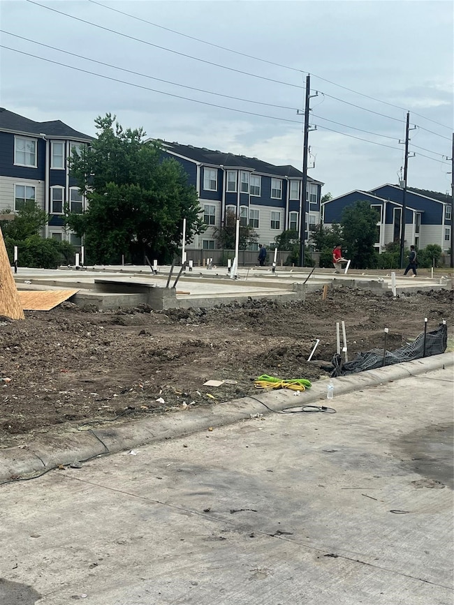 14729 Blooming Jasmine Trail, Houston, TX 77082 - photo 3