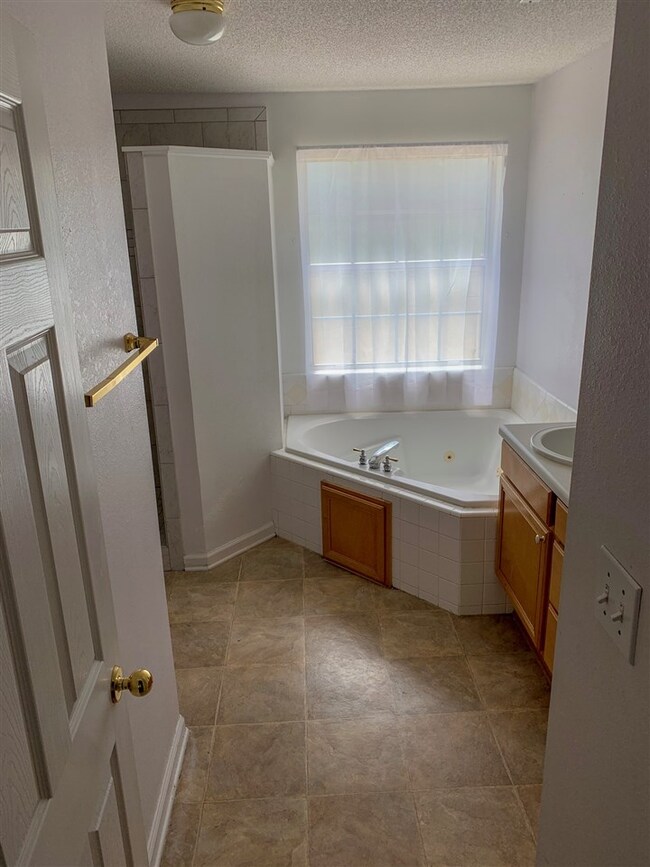 37 Bridlegate Dr, Crawfordville, FL 32327 - photo 7