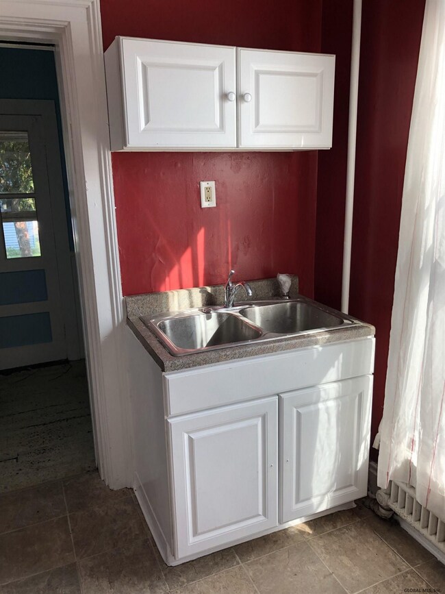 114 5th Ave, Troy, NY 12180 - photo 7