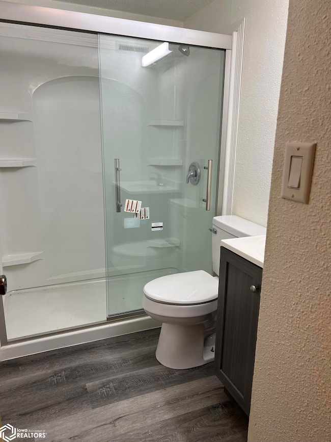 321 W Clay St, Osceola, IA 50213 - photo 5