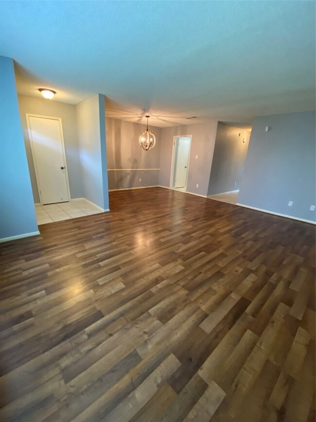 14551 Misty Meadow Ln, Houston, TX 77079 - photo 4