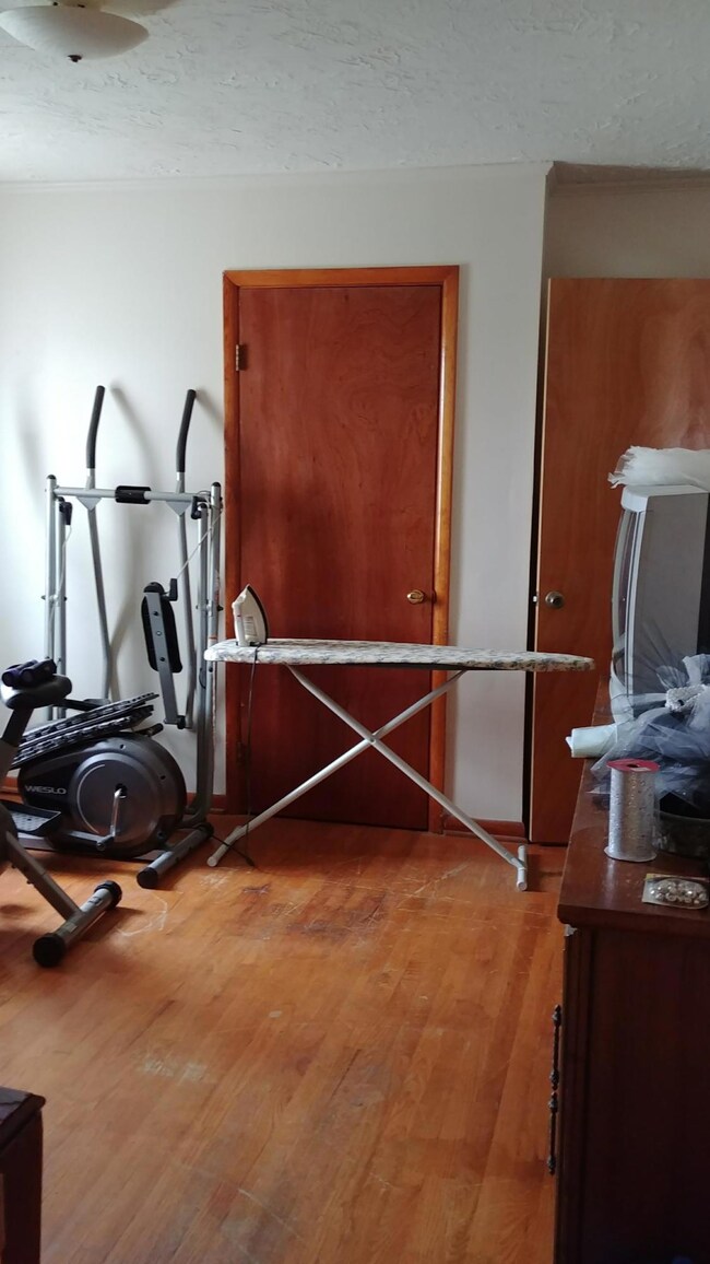 2904 Bedroom 1