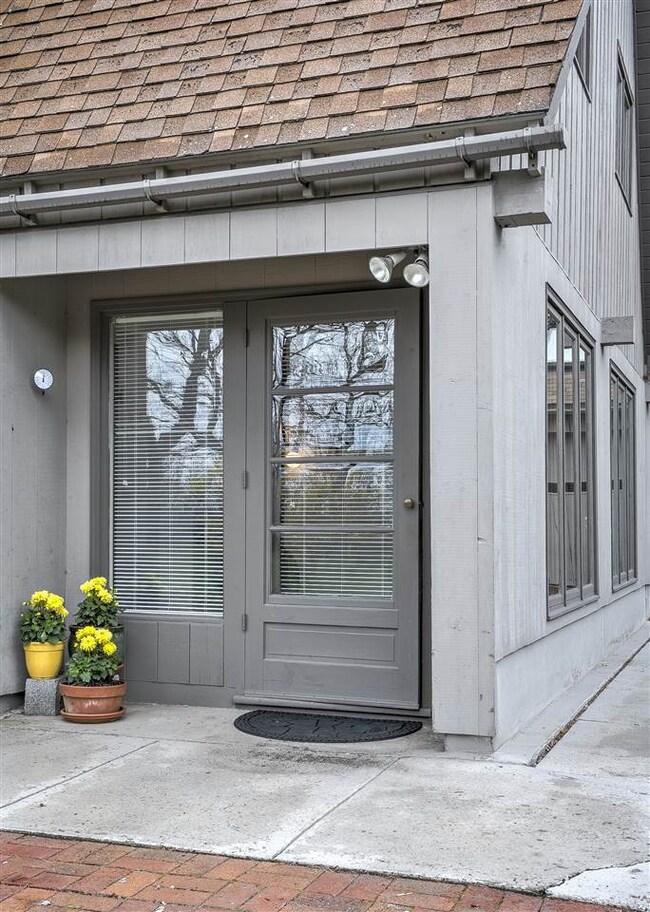 139 Pinnacle Springs Rd, Chesterfield, NH 03443 - photo 5