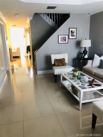 5017 NW 114th Ct, Doral, FL 33178 - photo 4