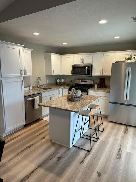 729 Heritage Woods Ln, Paw Paw, MI 49079 - photo 3