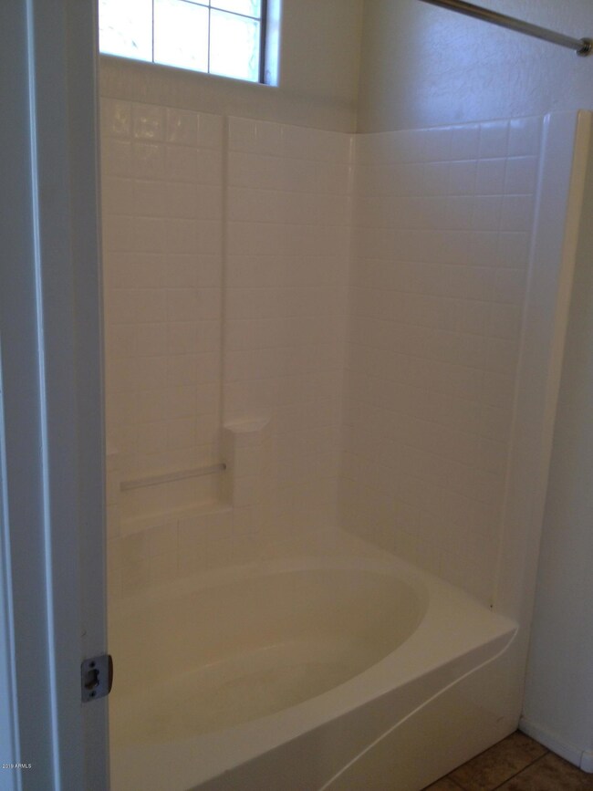 3934 E Yeager Dr, Gilbert, AZ 85295 - photo 2