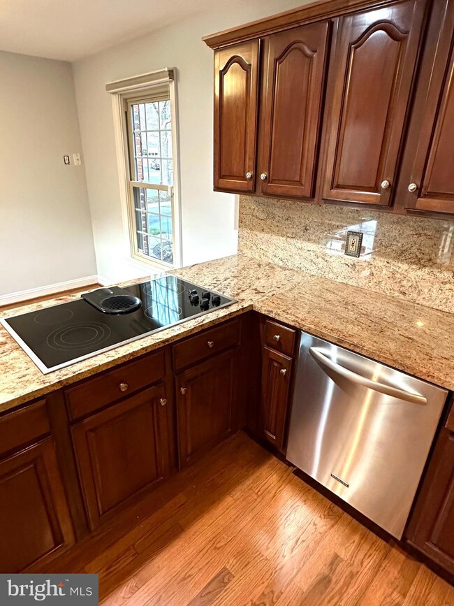 11817 Bishops Content Rd, Bowie, MD 20721 - photo 6