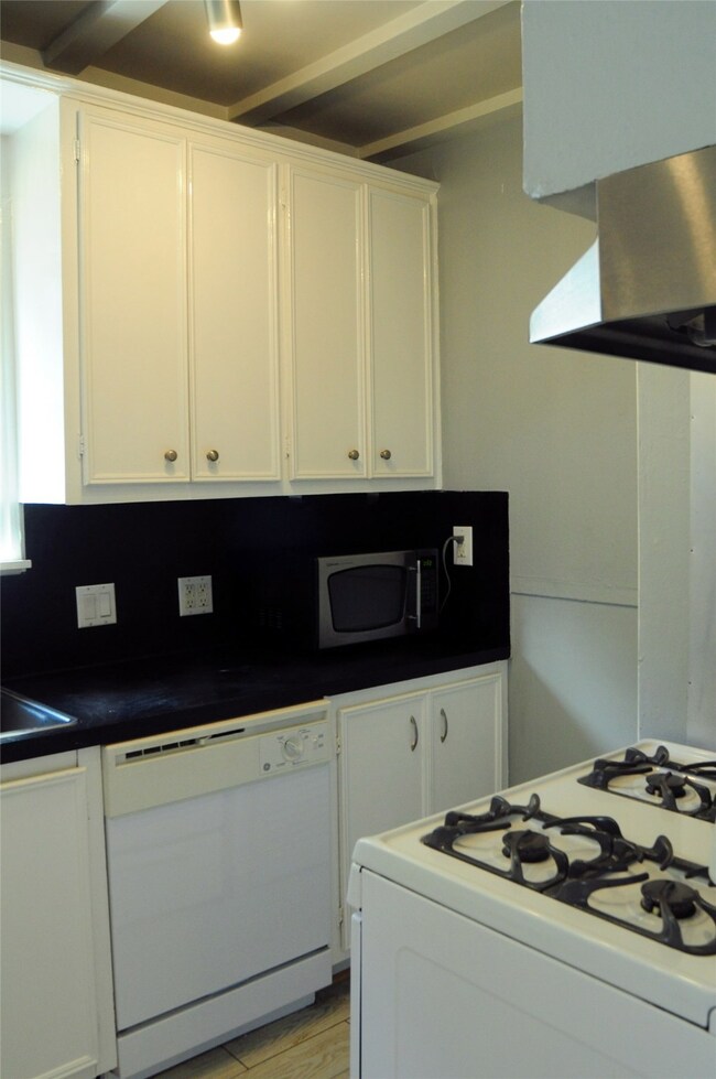 1411 Kipling St unit 1, Houston, TX 77006 - photo 5