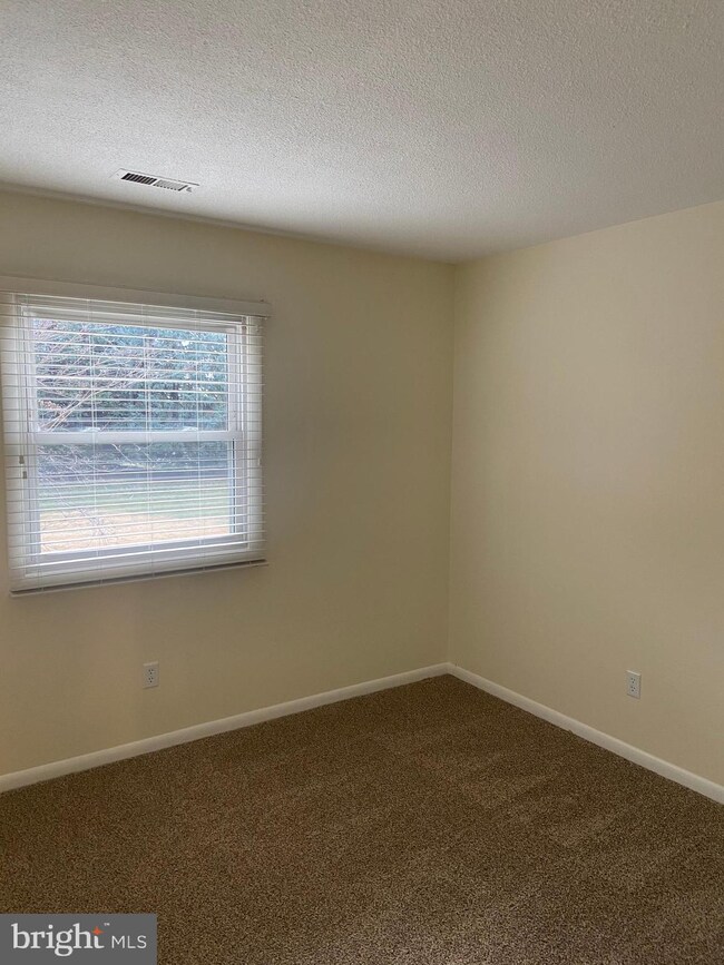 103 N Edgewood Dr unit 6, Hagerstown, MD 21740 - photo 5