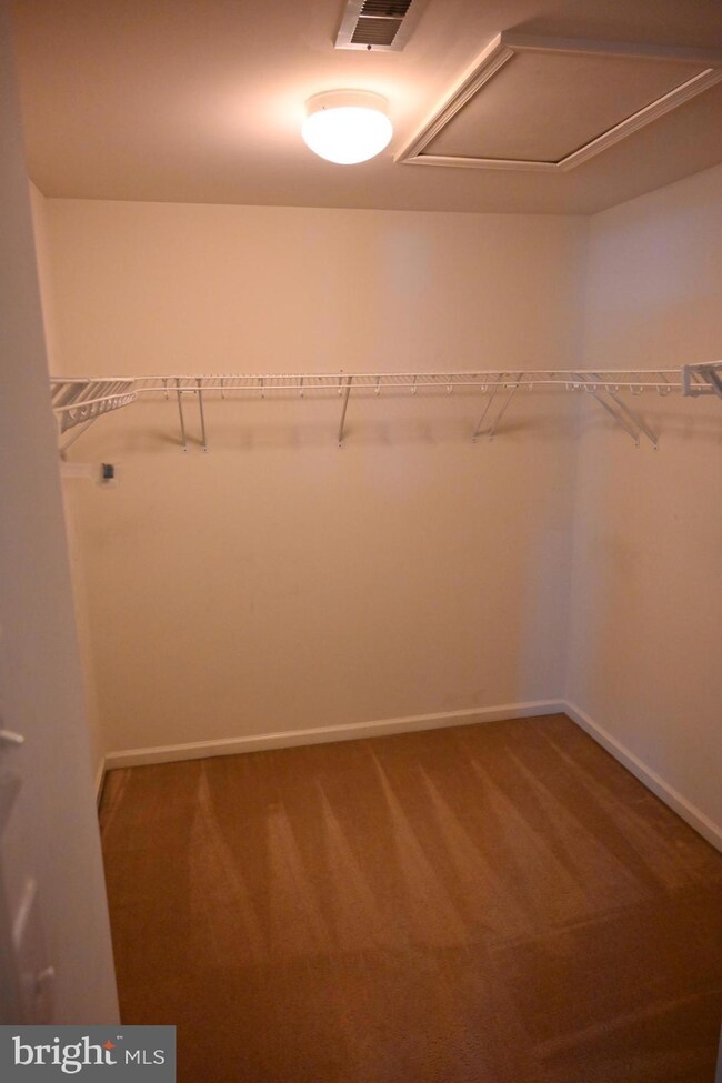 19 Fox Ct unit EE19, Delran, NJ 08075 - photo 7