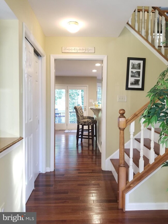 614 Willow Ct, Glassboro, NJ 08028 - photo 5