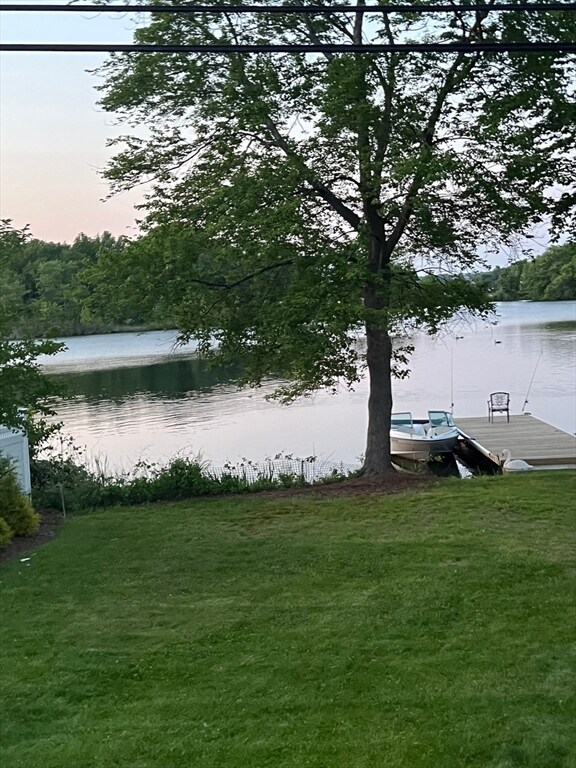 538 Grove St, Worcester, MA 01605 - photo 2