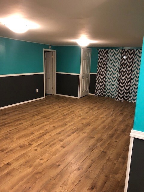 811 N Van Buren St, Auburn, IN 46706 - photo 5